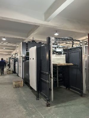 คุณรู้มากแค่ไหนเกี่ยวกับเครื่องเคลือบเย็นและร้อนของ NEW STAR?